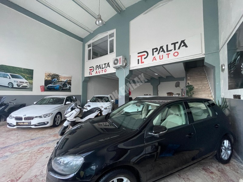 AFYON ÜÇOK EMLAKTAN GALERİCİLER SİTESİNDE SATILIK 200M² DÜKKAN