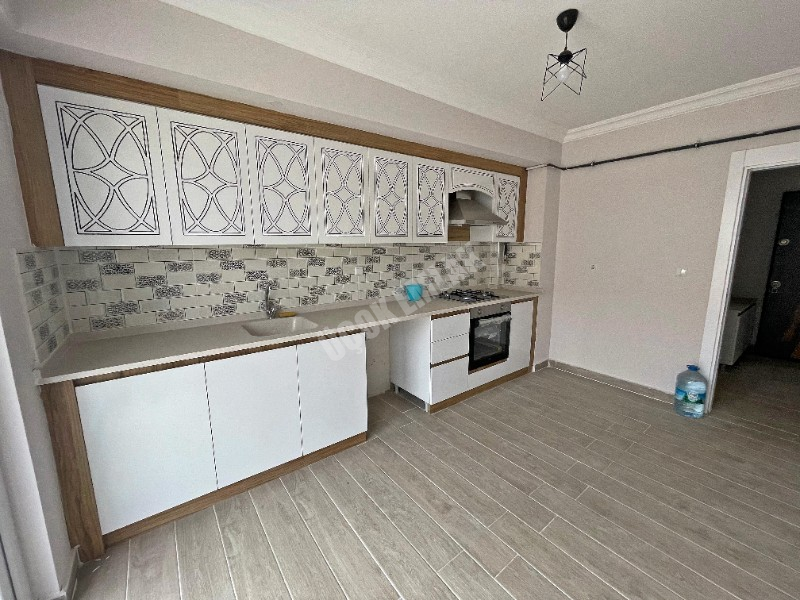 AFYON ÜÇOK EMLAKTAN FATİH MAH DA SATILIK 3+1 SIFIR DAİRE