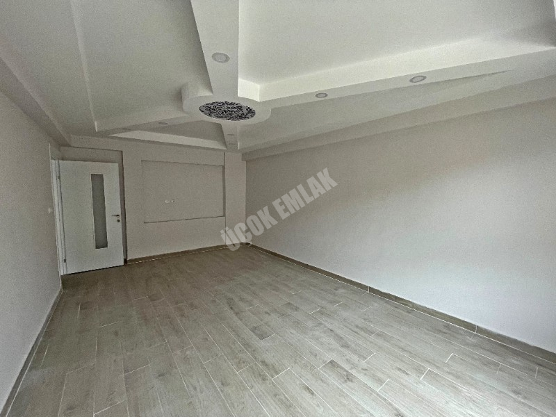 AFYON ÜÇOK EMLAKTAN FATİH MAH DA SATILIK 3+1 SIFIR DAİRE