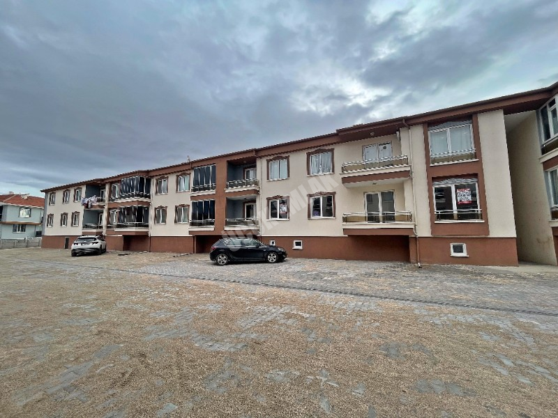 AFYON ÜÇOK EMLAKTAN FATİH MAH DA SATILIK 3+1 SIFIR DAİRE