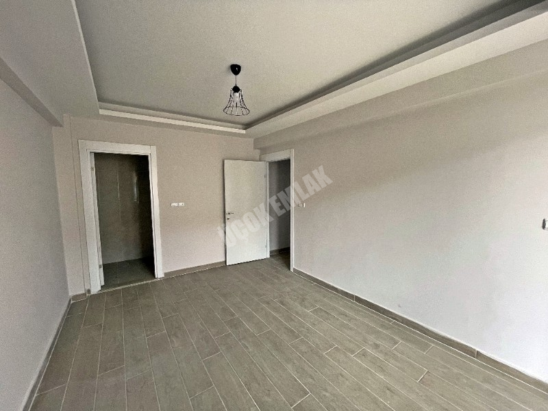 AFYON ÜÇOK EMLAKTAN FATİH MAH DA SATILIK 3+1 SIFIR DAİRE