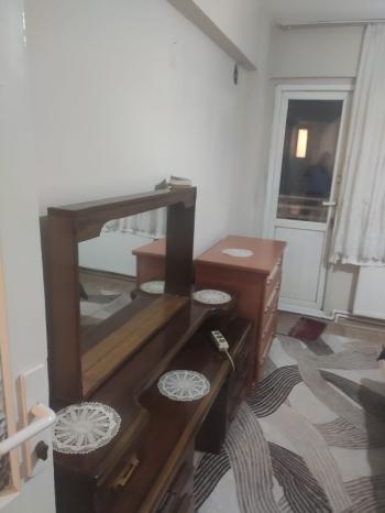 Antre Emlk'tan Kiralık Bozyaka Hastanesi Poliklinik Karşısı Cadde Üstü  Doğalgazlı 3+1 5. Kat Daire