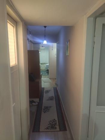 Antre Emlk'tan Kiralık Bozyaka Hastanesi Poliklinik Karşısı Cadde Üstü  Doğalgazlı 3+1 5. Kat Daire