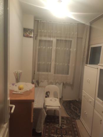 Antre Emlk'tan Kiralık Bozyaka Hastanesi Poliklinik Karşısı Cadde Üstü  Doğalgazlı 3+1 5. Kat Daire