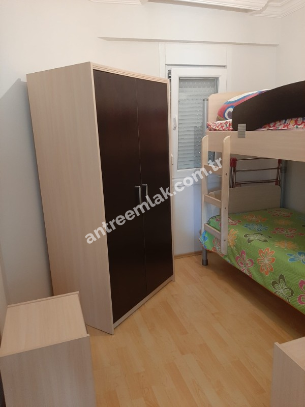 Antre Emlak'tan Eşyalı Kiralık Seaside Rezidans Gümüldür'de 2+1, Bahçeli Havuzlu  Giriş Kat Daire