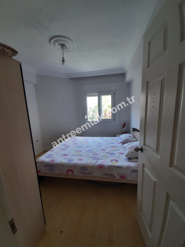 Antre Emlak'tan Eşyalı Kiralık Seaside Rezidans Gümüldür'de 2+1, Bahçeli Havuzlu  Giriş Kat Daire