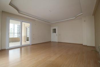 ASLAN'DAN SOLİ CENTER CİVARI, GENİŞ METRAJLI, CAZİP 3+1