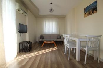 ASLAN'DAN YENİŞEHİR'DE LÜKS SİTE İÇİ, FULL EŞYALI KİRALIK GENİŞ 1+1