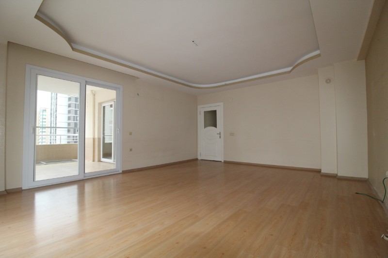 ASLAN'DAN SOLİ CENTER CİVARI, GENİŞ METRAJLI, CAZİP 3+1