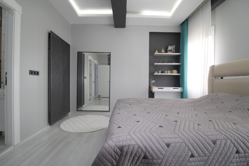 ASLAN'DAN HAVUZLU SİTE İÇİ, SIFIR AYARINDA 4+1 LÜKS DAİRE