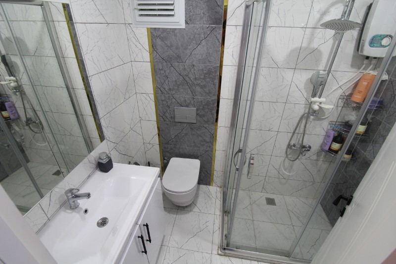 ASLAN'DAN HAVUZLU SİTE İÇİ, SIFIR AYARINDA 4+1 LÜKS DAİRE