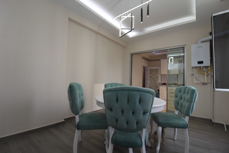 ASLAN'DAN HAVUZLU SİTE İÇİ, SIFIR AYARINDA 4+1 LÜKS DAİRE