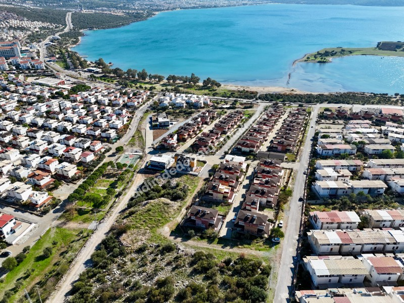 didim akbükte satılık emsalsiz  deniz manzarlı  köşe arsa