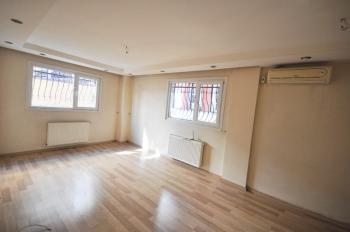 Müstakil Bahçeli 2+1 90m2 Genç Binada Giriş Kat Masrafsız Daire