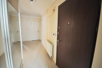 Müstakil Bahçeli 2+1 90m2 Genç Binada Giriş Kat Masrafsız Daire
