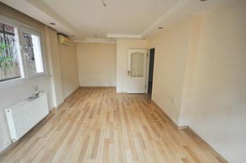 Müstakil Bahçeli 2+1 90m2 Genç Binada Giriş Kat Masrafsız Daire