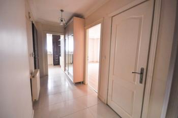 Müstakil Bahçeli 2+1 90m2 Genç Binada Giriş Kat Masrafsız Daire