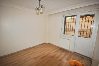 Müstakil Bahçeli 2+1 90m2 Genç Binada Giriş Kat Masrafsız Daire