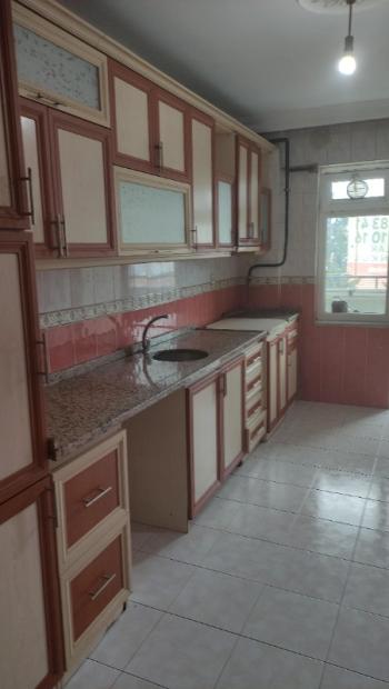 Çarşı merkez arakat 3+1 sahibinden