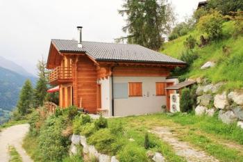 KARTEPE’DE GÜNLÜK KİRALIK LÜKS DAĞ EVİ  
