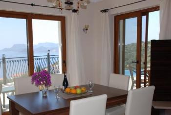 ANTALYA KAŞ'DA KİRALIK LUX MÜSTAKİL HAVUZLU VİLLA