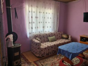 Kızılcasöğut Beldesi Banaz/Uşak Satılık Eşyalı Müstakil Ev