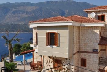 ANTALYA KAŞ DA KİRALIK HAVUZLU LUX VİLLA