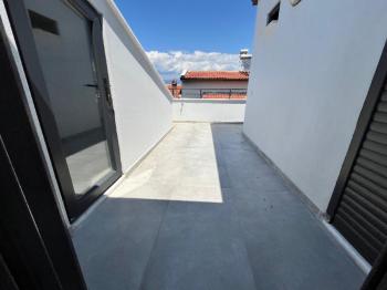 Burhaniye Öğretmenler Mahallesi 4 Banyolu 5+1 Satılık Villa