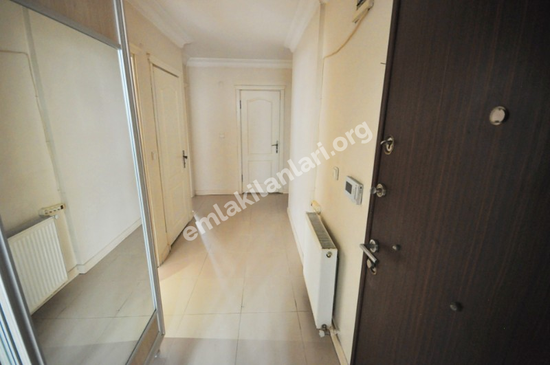 Müstakil Bahçeli 2+1 90m2 Genç Binada Giriş Kat Masrafsız Daire