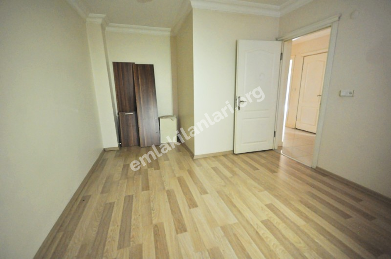 Müstakil Bahçeli 2+1 90m2 Genç Binada Giriş Kat Masrafsız Daire