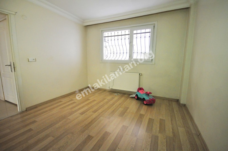 Müstakil Bahçeli 2+1 90m2 Genç Binada Giriş Kat Masrafsız Daire