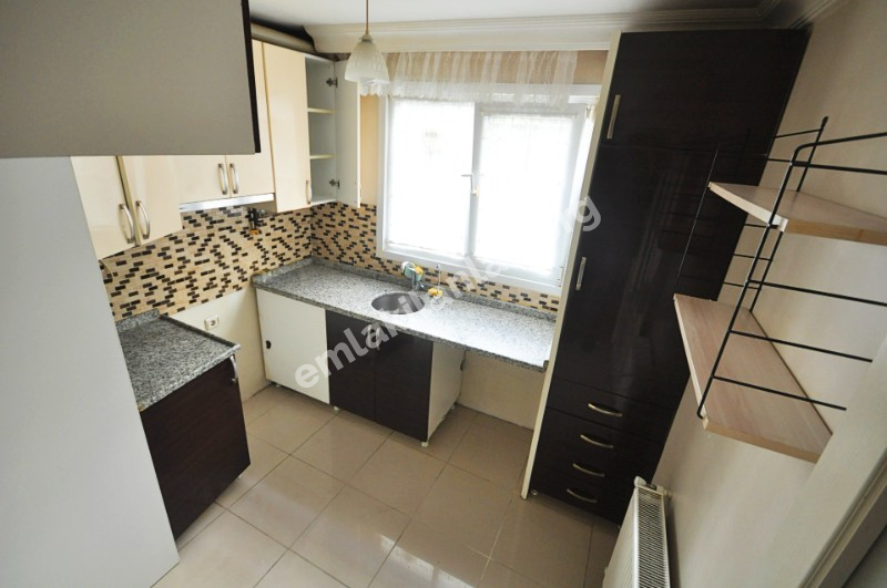 Müstakil Bahçeli 2+1 90m2 Genç Binada Giriş Kat Masrafsız Daire