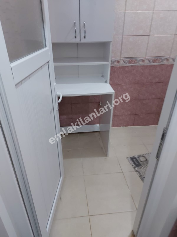 Boyalı laminat cift balkon teraslı 