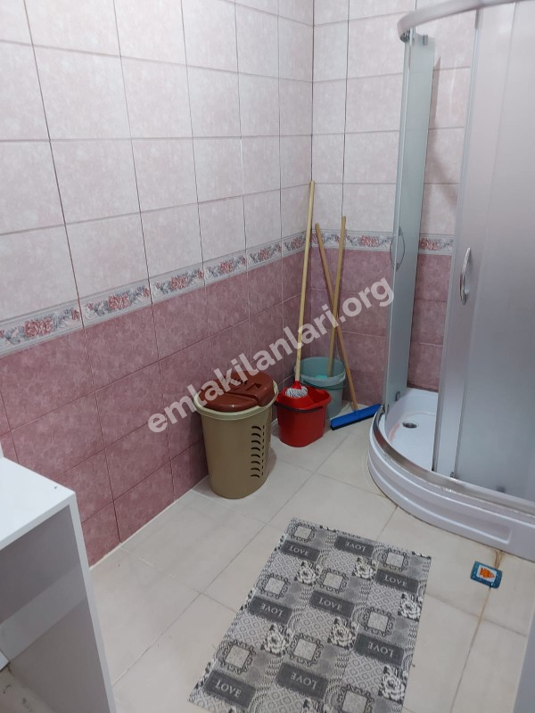 Boyalı laminat cift balkon teraslı 