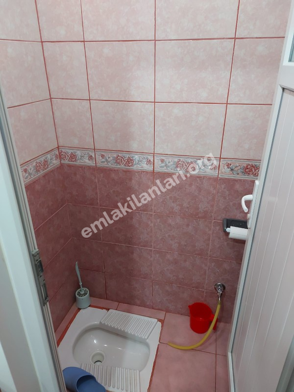 Boyalı laminat cift balkon teraslı 