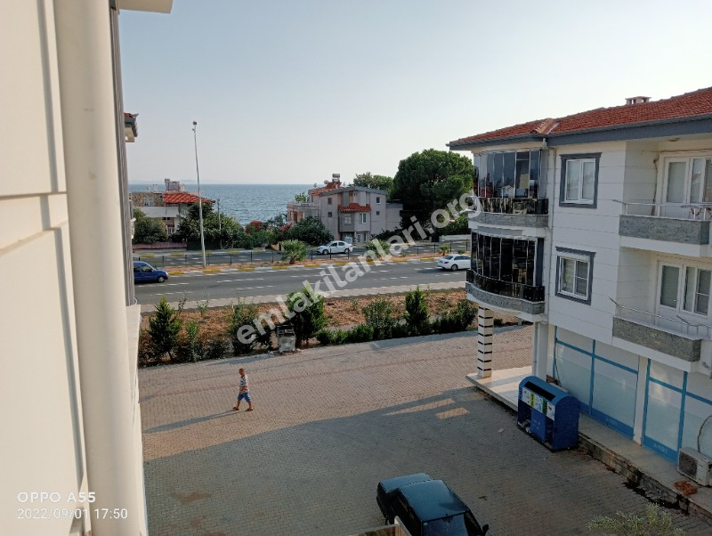 Havuzlu site içinde,denize 30mt kiralık