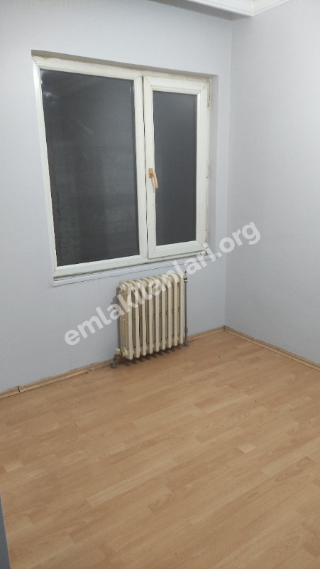 Çarşı merkez arakat 3+1 sahibinden