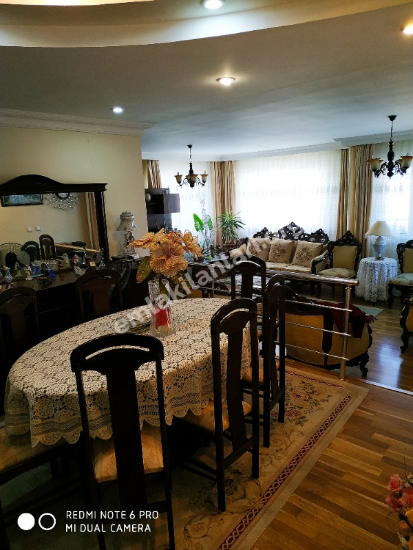 SAHİBİNDEN SATILIK HAVUZLU SİTEDE 3+1 LÜX DAİRE