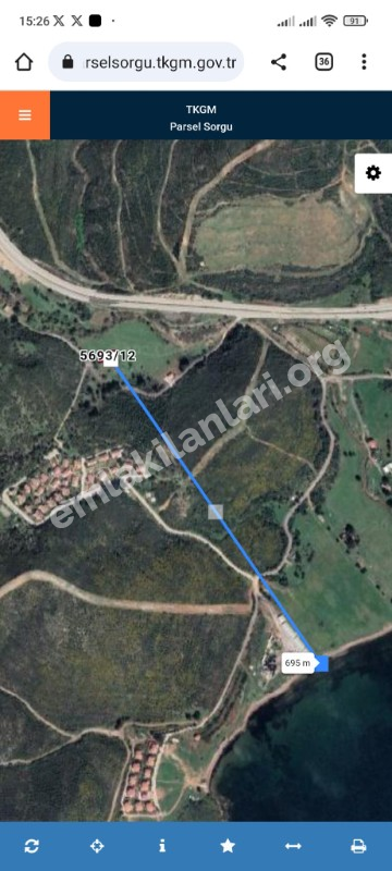 İZMİR SEFERİHİSARDA DENİZE 700 M MESAFEDE 617 M2 ARSA