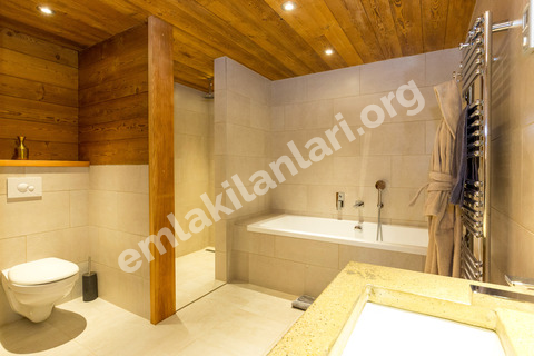 BOLU ABANT’TA GÜNLÜK KİRALIK DAĞ EVİ