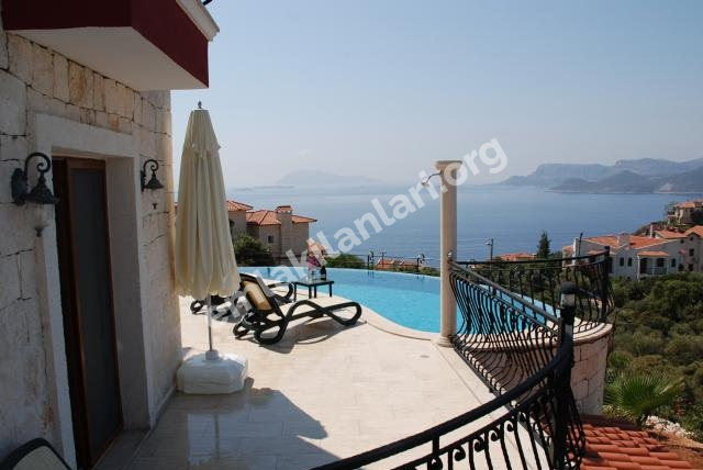 MUĞLA BODRUM TÜRKBÜKÜNDE KİRALIK LUX MÜSTAKİL HAVUZLU VİLLA