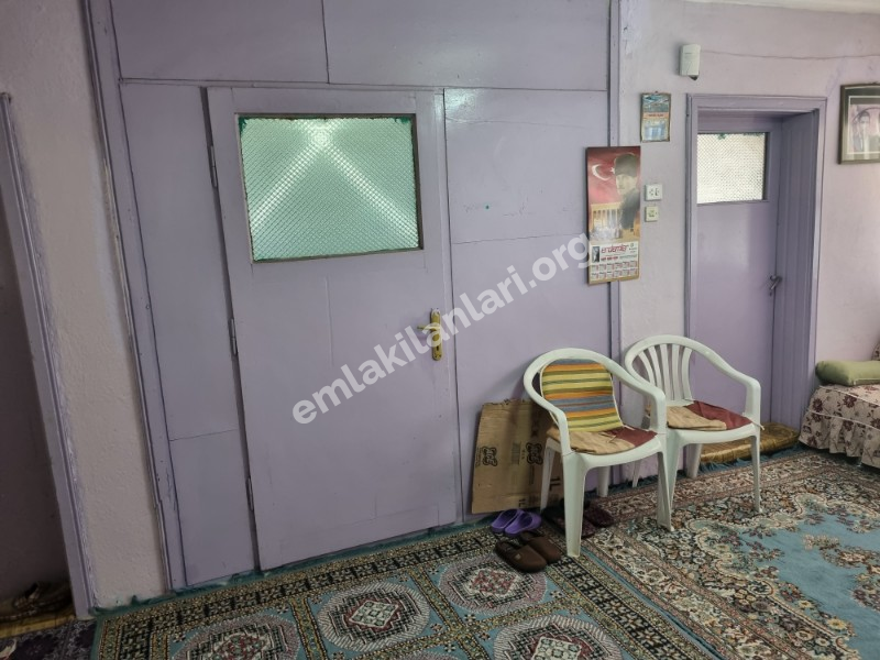 Kızılcasöğut Beldesi Banaz/Uşak Satılık Eşyalı Müstakil Ev