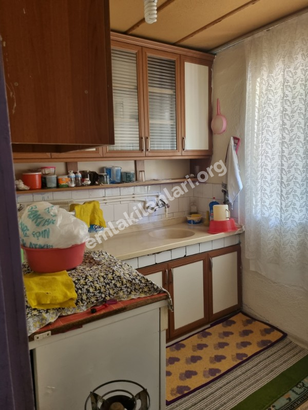 Kızılcasöğut Beldesi Banaz/Uşak Satılık Eşyalı Müstakil Ev