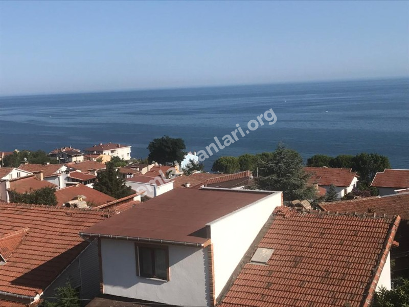 TEKİRDAĞ MARMARA EREĞLİSİN DE DENİZ MANZARALI SATILIK VİLLA