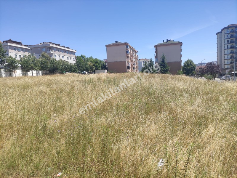 Sancaktepe ve Sultanbeyli'de satılık ve kat karşılığı arsalar