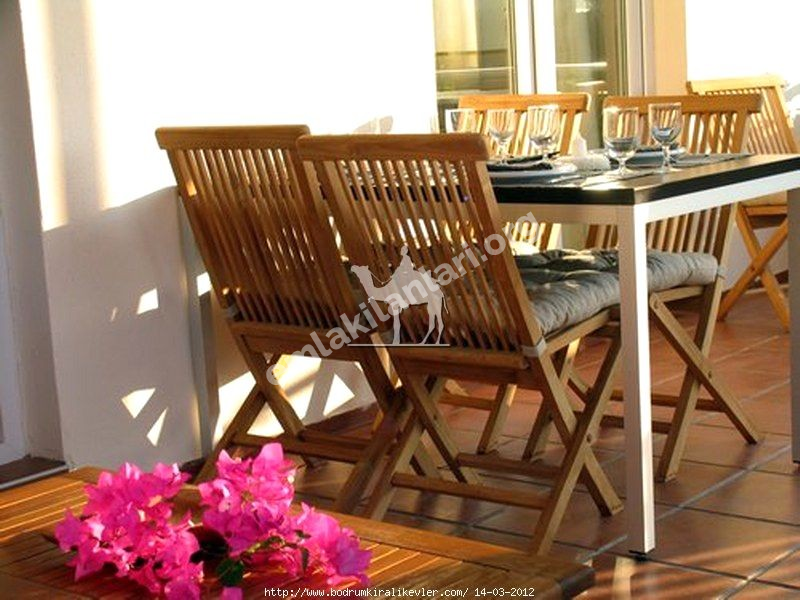 BODRUM YALIKAVAK'TA KİRALIK VİLLA