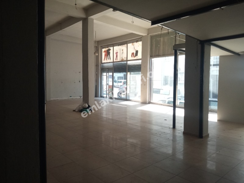 Duaçınarı sarıcami alt sokağında kiralık 360 m işyeri