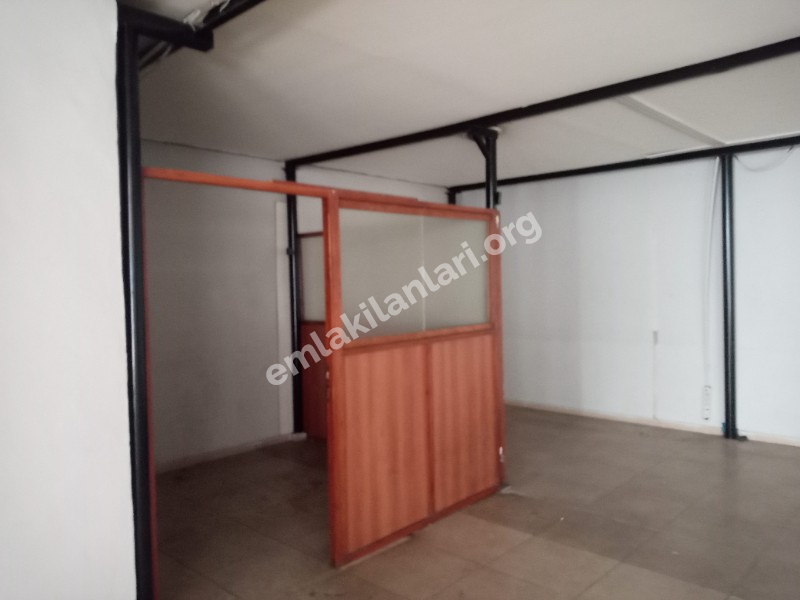 Duaçınarı sarıcami alt sokağında kiralık 360 m işyeri