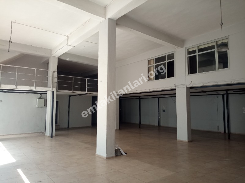 Duaçınarı sarıcami alt sokağında kiralık 360 m işyeri