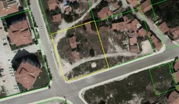 Güvenay - Çorum Devane Toki Yeni Belediye Binası Arkası 325 M² Satılık Hisse